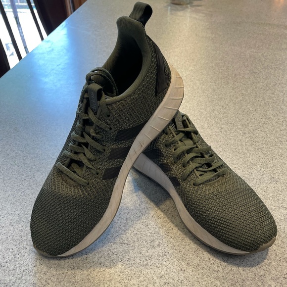 Adidas Ortholite Float men’s size 9.